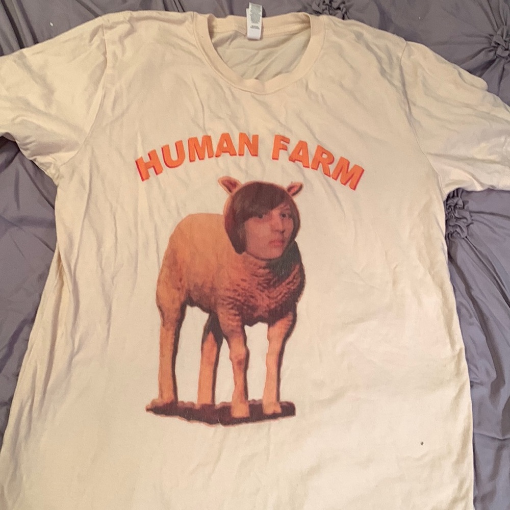 Parks and Rec Orin Human Farm Soft Tee- Small